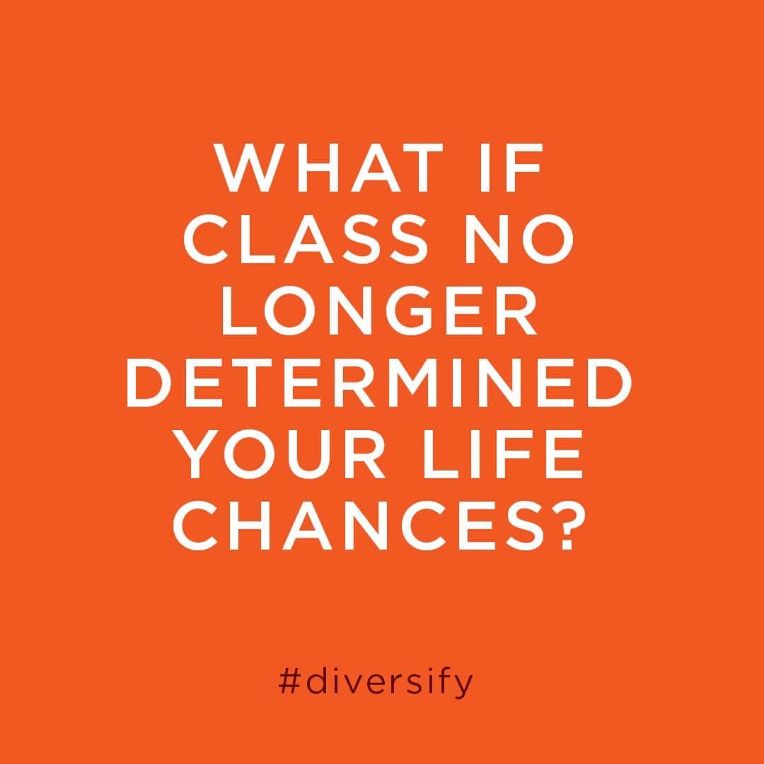 ヴィクトリアベッカムさんのインスタグラム写真 - (ヴィクトリアベッカムInstagram)「@junesarpo: INCLUSION is better for EVERYONE . Using evidence from Oxford University, in Diversify I explore exclusion in its many forms and help challenge limiting beliefs so that together we can begin to celebrate difference, rather than fear it. I outline six simple steps that can help readers overcome unconscious bias, and create a more diverse, integrated society that’s better for everyone.  Link to purchase in Victoria’s story.   #diversebooks #diversespines #blacklivesmatter #blackgirlmagic #diversify #sharethemicuk #unity #inclusion #inclusionmatters」10月2日 0時27分 - victoriabeckham