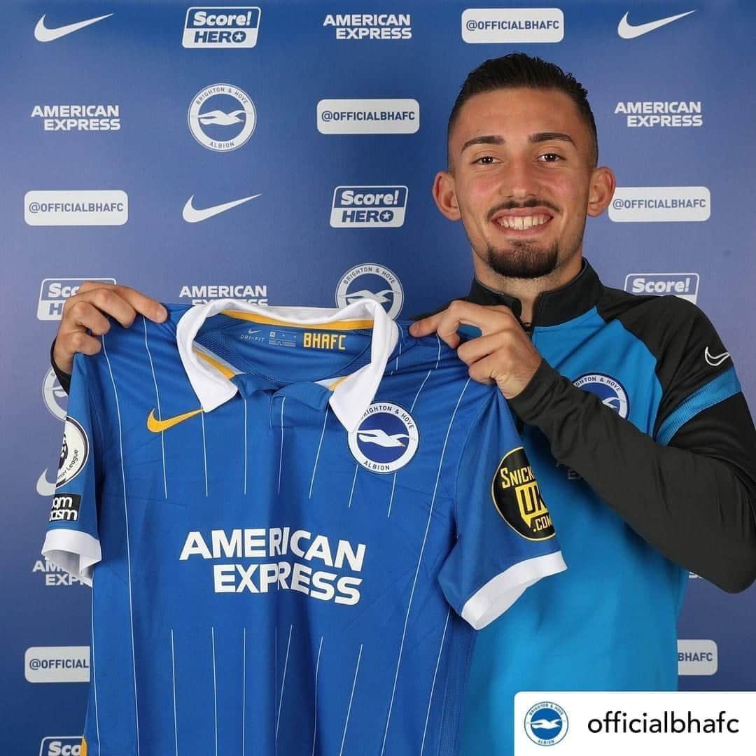 プレミアリーグさんのインスタグラム写真 - (プレミアリーグInstagram)「📰 News from the South Coast 🔵⚪  #repost • @officialbhafc  ✍️ Albion have completed the signing of striker Andi Zeqiri from Swiss Super League side Lausanne-Sport until June 2024, on undisclosed terms and subject to international clearance  🤝 @playscorehero 🤝  #BHAFC 🔵⚪」10月2日 1時22分 - premierleague