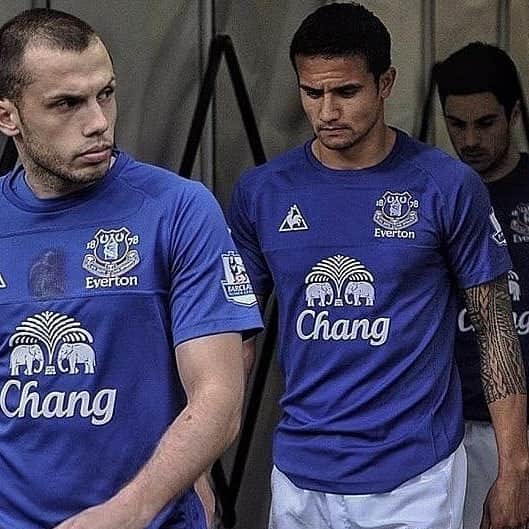 ティム・ケーヒルのインスタグラム：「Ready for battle 💙 @everton #fearless」