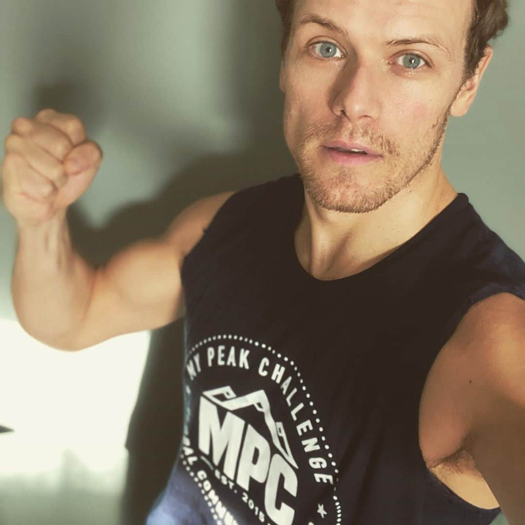 サム・ヒューアンさんのインスタグラム写真 - (サム・ヒューアンInstagram)「Double session today. Felt good.  The @mypeakchallenge cycle challenge is improving my cardio. Just 20mins a day! Sweaty!🥵 #mpccyclechallenge」10月31日 5時56分 - samheughan