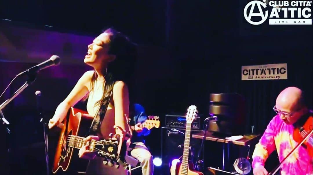 のインスタグラム：「🎤🎸eri  My favorite  #eri #attic」