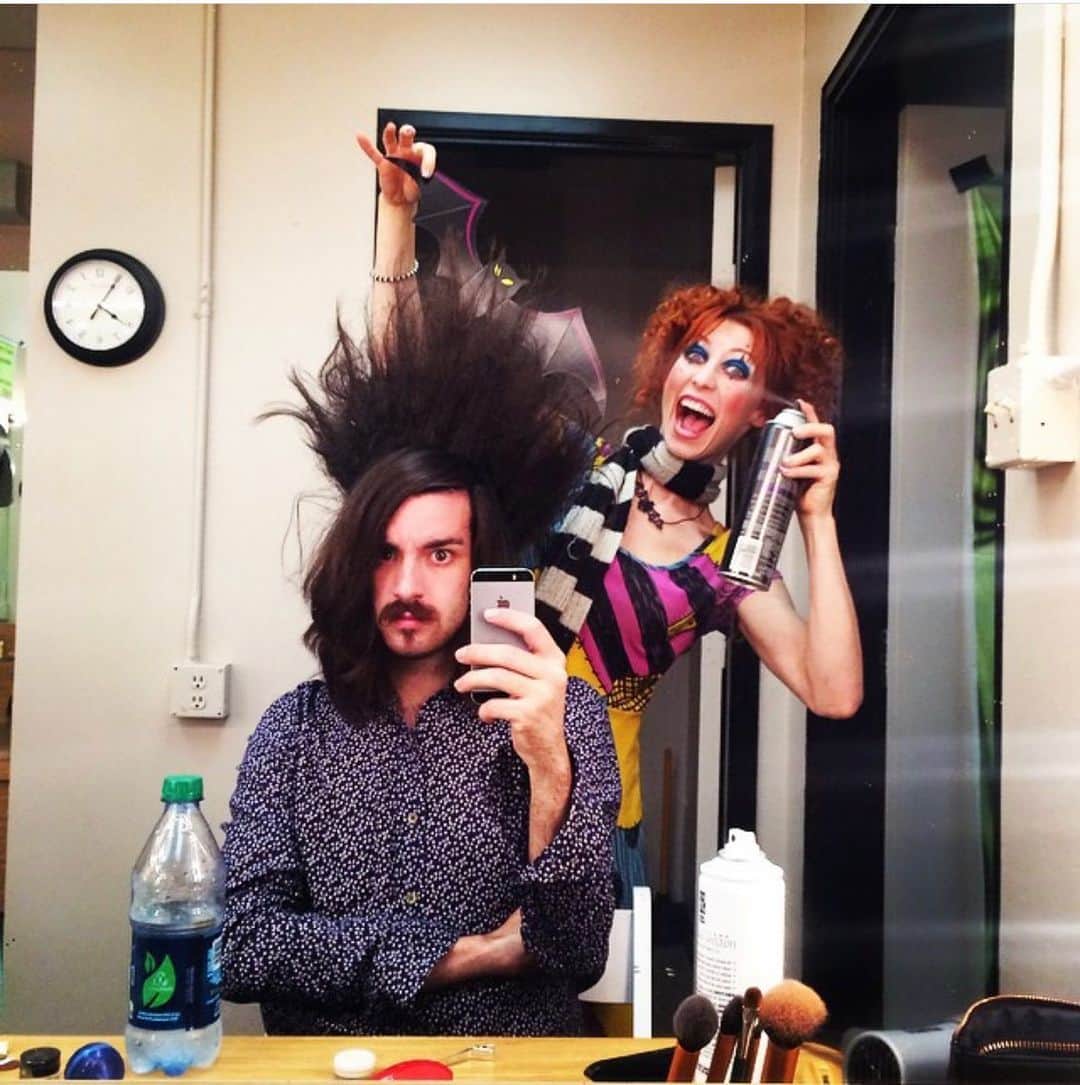 ボニー・モーガンのインスタグラム：「TONIGHT!! 7pm LIVE @loudermilk is hosting his Halloween Spectacular and I will be joining a plethora of my most favoritest performers in this raucous reunion!! 🎃👻❤️ Tickets available here: https://www.stellartickets.com/events/foster-entertainment/the-brett-loudermilk-halloween-special  #adventuresofbendybonnie #itsthemostwonderfultimeoftheyear #shenanigans #spooktacular #agt #brettloudermilk #swordswallower #halloweenisnotcancelled #contortionist #halloweenneverdies #bendybonnie」