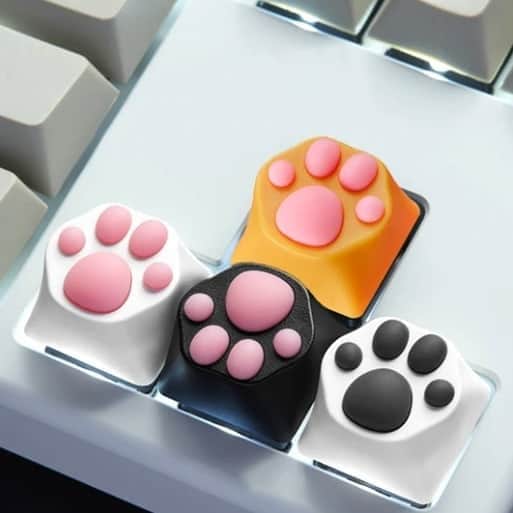 Aww Clubさんのインスタグラム写真 - (Aww ClubInstagram)「You now can touch the beans without the means 🐾 - Product 📦 Cat Paw Keycap Get one now!! Order link in bio 😺 - #meowed #bymeowed #catpaw #Keycap #toebeans #keyboard #takemymoney #ad」10月30日 22時08分 - meowed