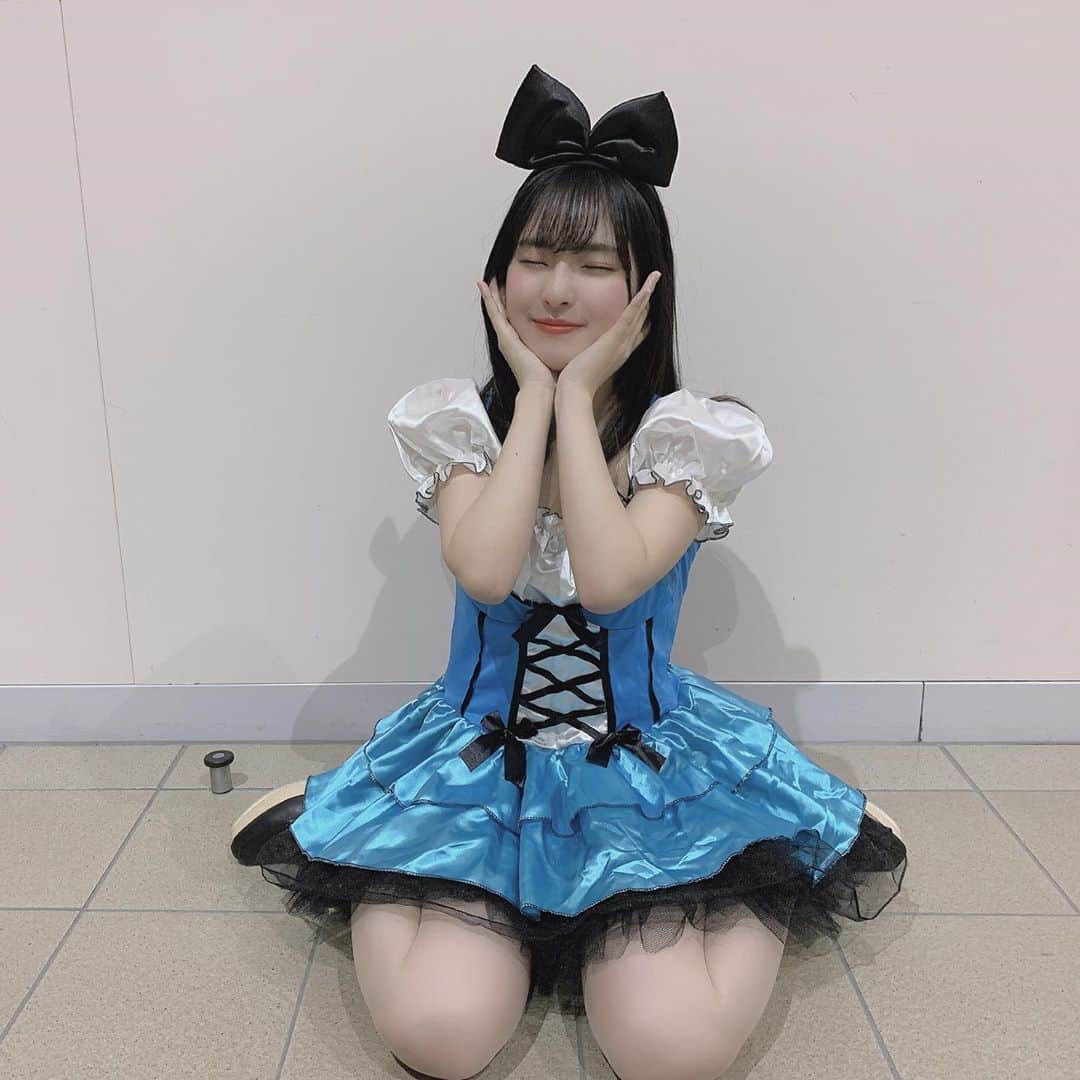 大塚七海のインスタグラム：「ㅤㅤㅤㅤㅤㅤㅤㅤㅤㅤㅤㅤㅤ  (おそらく)10代ラストコスプレ  ㅤㅤㅤㅤㅤㅤㅤㅤㅤㅤㅤㅤㅤ #happyhalloween #ngtおしゃべり会 #コスプレ」