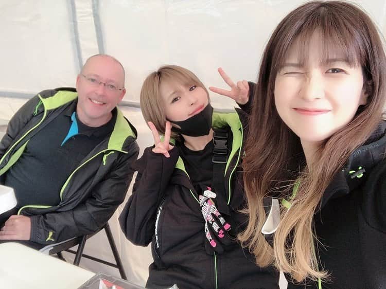 有馬綾香のインスタグラム：「かなちゃんとの写真があんまなかった😂w 動画もあるけど、ふざけ過ぎてて載せられるのあんまないなぁ〜w  兎にも角にも かなちゃんのお陰で今回のS耐もとても楽しかった！ しんどい時も全力で場の空気を上げまくるの本当に尊敬する😂www  次は踊ろね！w」