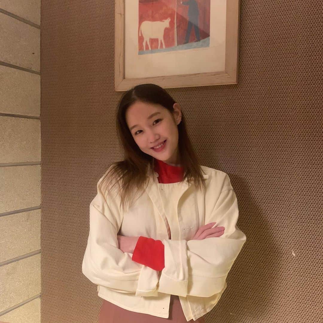 パク・ボラムのインスタグラム：「🤍」