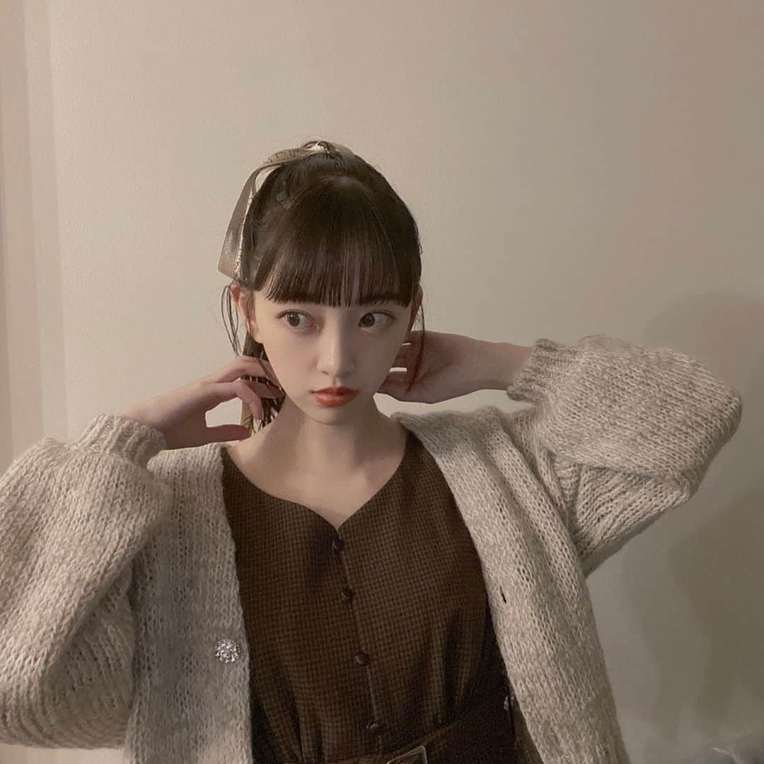 堀未央奈さんのインスタグラム写真 - (堀未央奈Instagram)「🦙  さっそく着てみました🍂 もこもこで あざと~な秋冬❕❤︎  @herlipto   #乃木坂 #堀未央奈」10月30日 22時52分 - horimiona_official