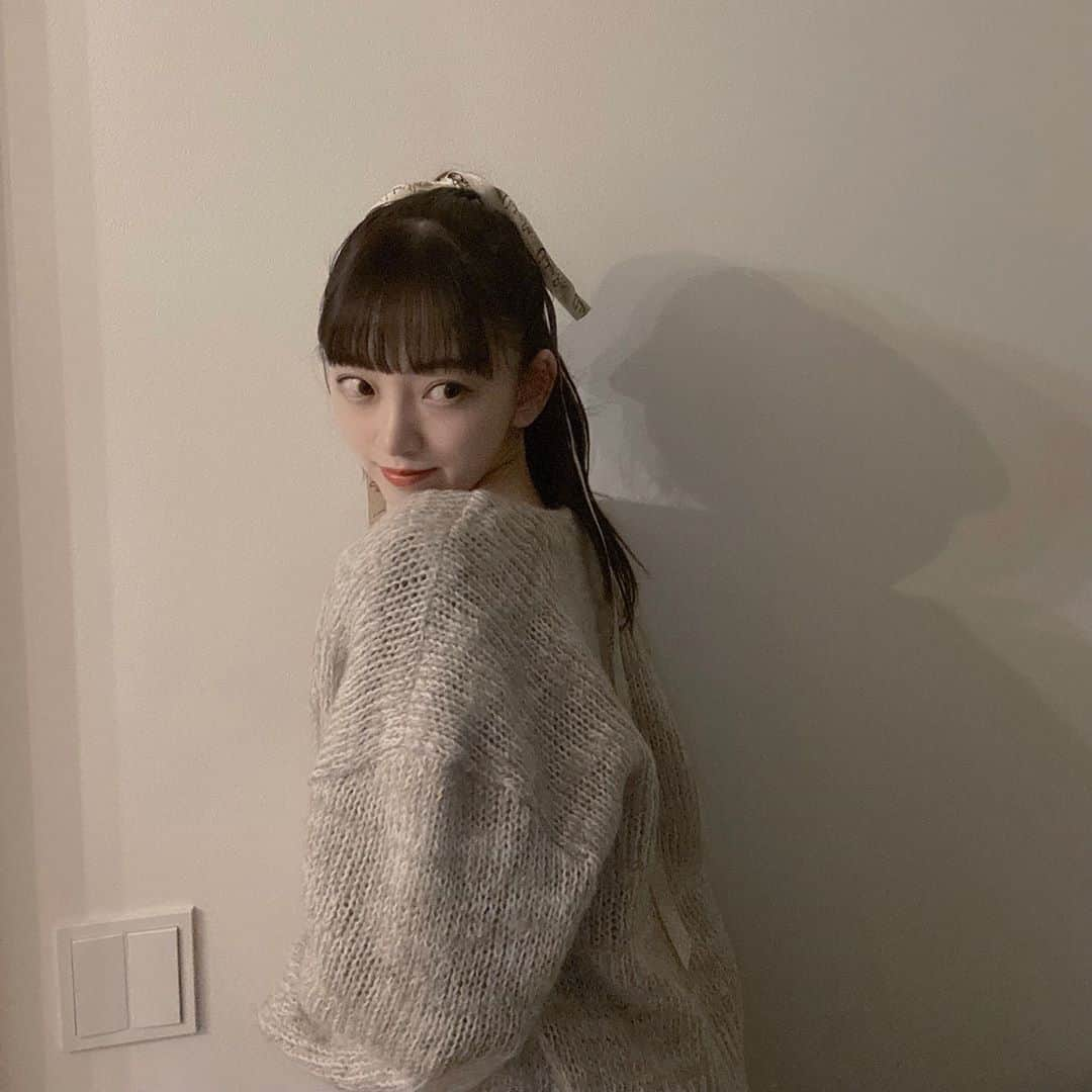 堀未央奈さんのインスタグラム写真 - (堀未央奈Instagram)「🦙  さっそく着てみました🍂 もこもこで あざと~な秋冬❕❤︎  @herlipto   #乃木坂 #堀未央奈」10月30日 22時52分 - horimiona_official