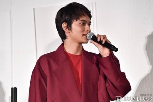 北村匠海さんのインスタグラム写真 - (北村匠海Instagram)「[#TakumiEvent] DISH//s Takumi Kitamura appeared on stage greeting on the first day of the movie "Tonkatsu DJ Agetaro", which was held today at Marunouchi Piccadilly, Tokyo on October 30th. — DISH//の北村匠海が、本日10月30日に東京・丸の内ピカデリーで行われた主演映画「とんかつDJアゲ太郎」の初日舞台挨拶に登壇した。  © Photos from various sources: modelpress, fujitvview, thetvjp, natalie, etc  #とんかつDJアゲ太郎 #北村匠海 #TakumiKitamura #DISH//」10月30日 23時12分 - takumikitamura.id