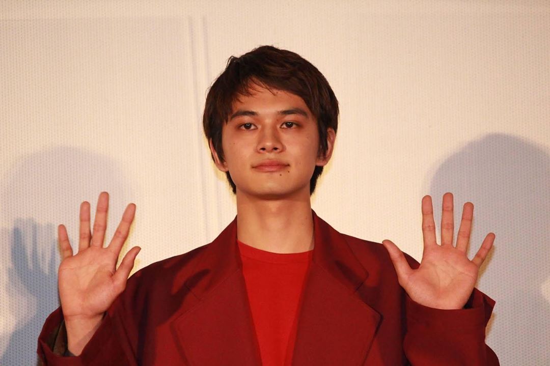 北村匠海さんのインスタグラム写真 - (北村匠海Instagram)「[#TakumiEvent] DISH//s Takumi Kitamura appeared on stage greeting on the first day of the movie "Tonkatsu DJ Agetaro", which was held today at Marunouchi Piccadilly, Tokyo on October 30th. — DISH//の北村匠海が、本日10月30日に東京・丸の内ピカデリーで行われた主演映画「とんかつDJアゲ太郎」の初日舞台挨拶に登壇した。  © Photos from various sources: modelpress, fujitvview, thetvjp, natalie, etc  #とんかつDJアゲ太郎 #北村匠海 #TakumiKitamura #DISH//」10月30日 23時12分 - takumikitamura.id