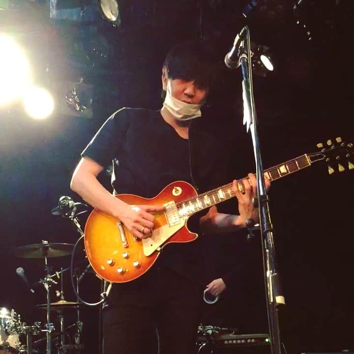 大岡源一郎のインスタグラム：「ミッちゃんお誕生日おめでとう！！ 39歳だね！！ ラスト30’sイヤー楽しんでね！！ . #俺40になるまであと50日…」