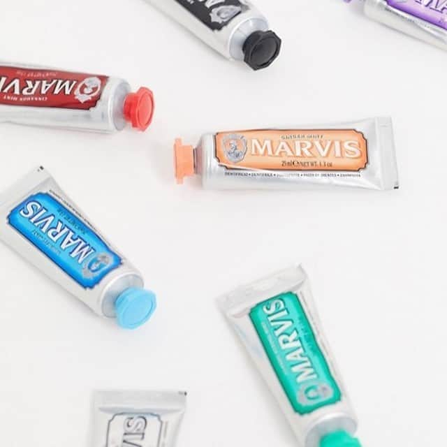 Marvis®️ Official Partnerさんのインスタグラム写真 - (Marvis®️ Official PartnerInstagram)「🏳️‍🌈 GIVEAWAY CLOSED 🏳️‍🌈⠀⠀⠀⠀⠀⠀⠀⠀⠀ - - - - -⠀⠀⠀⠀⠀⠀⠀⠀⠀ To close out LGBT History Month, @podrelationshit has partnered with @marvis_usa to give away 5 Marvis 7 Days of Flavor Sets ($36 value), and today is the LAST day to enter!⠀⠀⠀⠀⠀⠀⠀⠀⠀ - - - - - -⠀⠀⠀⠀⠀⠀⠀⠀⠀ Relationsh!t Podcast takes a gay look at traditional relationships and values while aiming to add to the queer narrative by highlighting examples of positive same-sex couples, discussing common relationship issues with real people, and identifying newsworthy gay content while answering listener questions.⠀⠀⠀⠀⠀⠀⠀⠀⠀ - - - - - -⠀⠀⠀⠀⠀⠀⠀⠀⠀ TO ENTER:⁠⠀⠀⠀⠀⠀⠀⠀⠀⠀ 1. Follow @podrelationshit and @marvis_usa on Instagram⠀⠀⠀⠀⠀⠀⠀⠀⠀ 2. Head to Apple Podcast (link in bio) and give the Relationsh!t Podcast a rating & review. Please include your Instagram handle in the review.⠀⠀⠀⠀⠀⠀⠀⠀⠀ - - - - - -⠀⠀⠀⠀⠀⠀⠀⠀⠀ 5 reviews will be randomly selected to win a Marvis 7 Days of Flavor Set. Winners will be announced on Saturday, October 31st, on the @podrelationshit Instagram page at 5 PM EST. Good luck! 🤞⠀⠀⠀⠀⠀⠀⠀⠀⠀ - - - - - -⠀⠀⠀⠀⠀⠀⠀⠀⠀ US participants only. Must live within the 48 contiguous states to win. If a winner does not qualify or respond with shipping information within 24 hours, we will select a new winner. For easy contact, we suggest making your profile public during the giveaway. This giveaway is not affiliated with Instagram in any way.」10月31日 0時35分 - marvis_usa