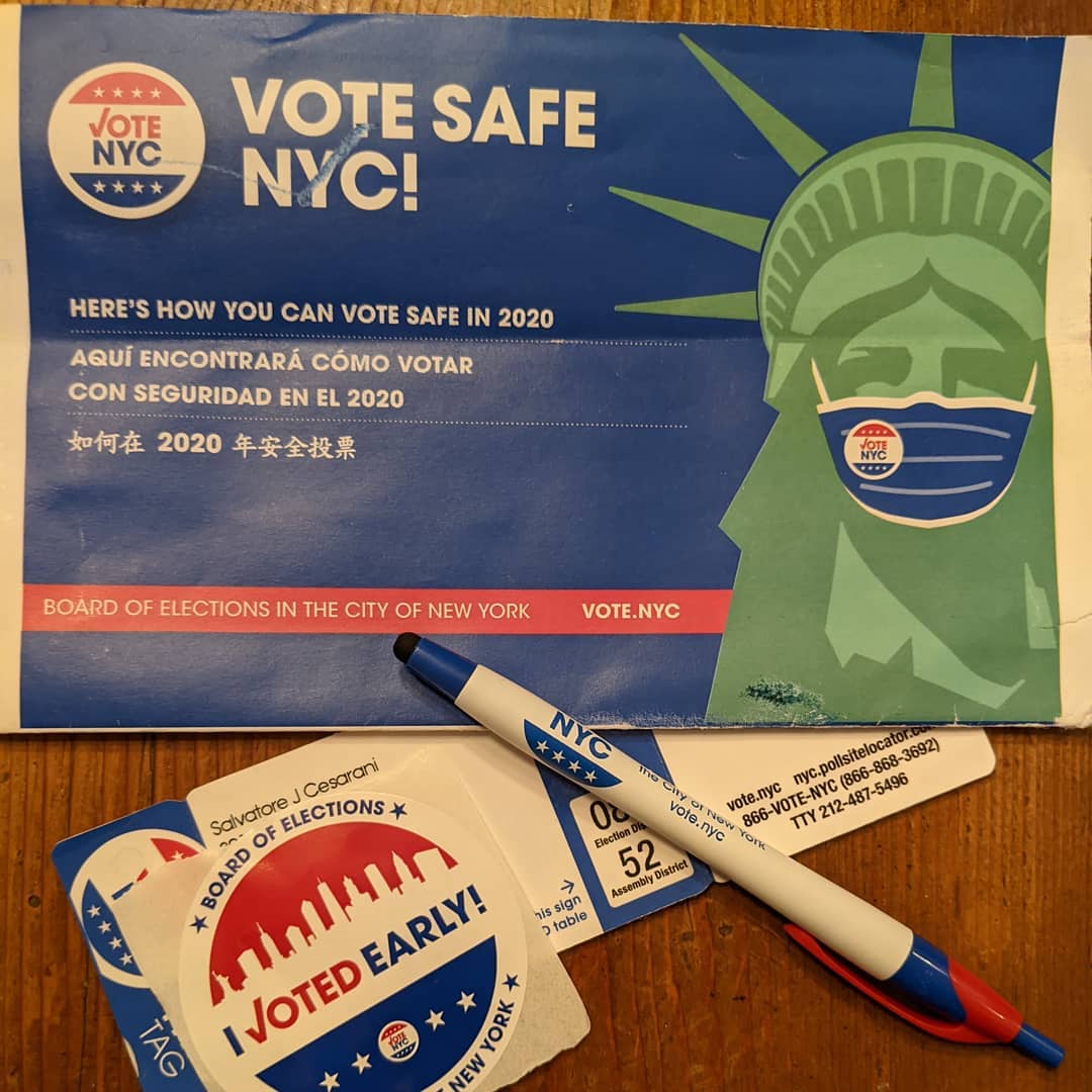 セサラーニのインスタグラム：「#ivoted🇺🇸  I cannot tell you how grateful I am....we need to make changes for " The soul of America"...💙🇺🇲💙」