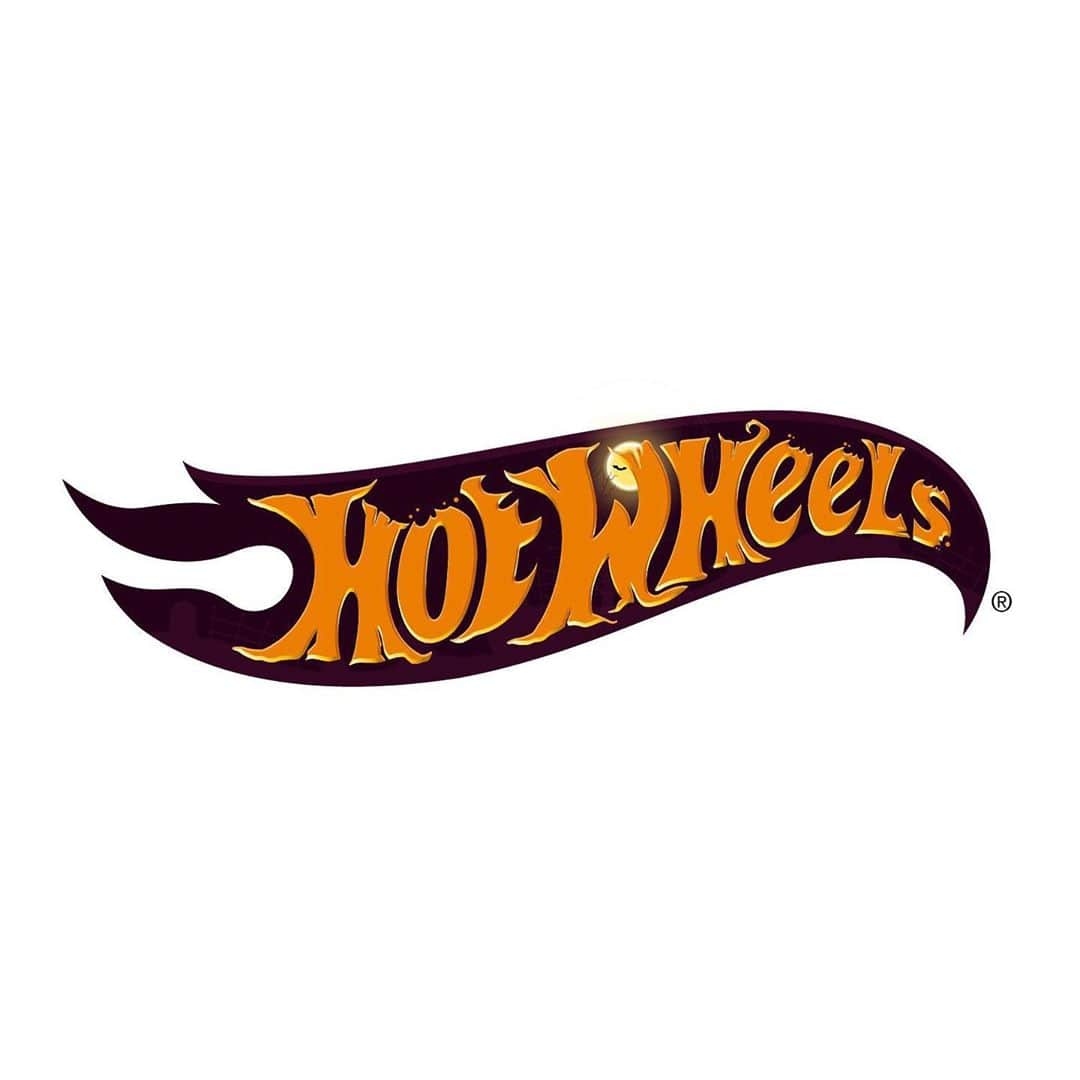 Hot Wheelsさんのインスタグラム写真 - (Hot WheelsInstagram)「Let’s creep it real, Houlween is almost here and what better way to kick-off the spookiest day of the year than by swiping right with #HWCreations! Which Haunt Wheels inspired logo is your favorite? #HotWheels🎃⁣ ⁣ (Logo credit: Danial H, Daniel D., Jens M., Simone G.)」10月31日 1時07分 - hotwheelsofficial