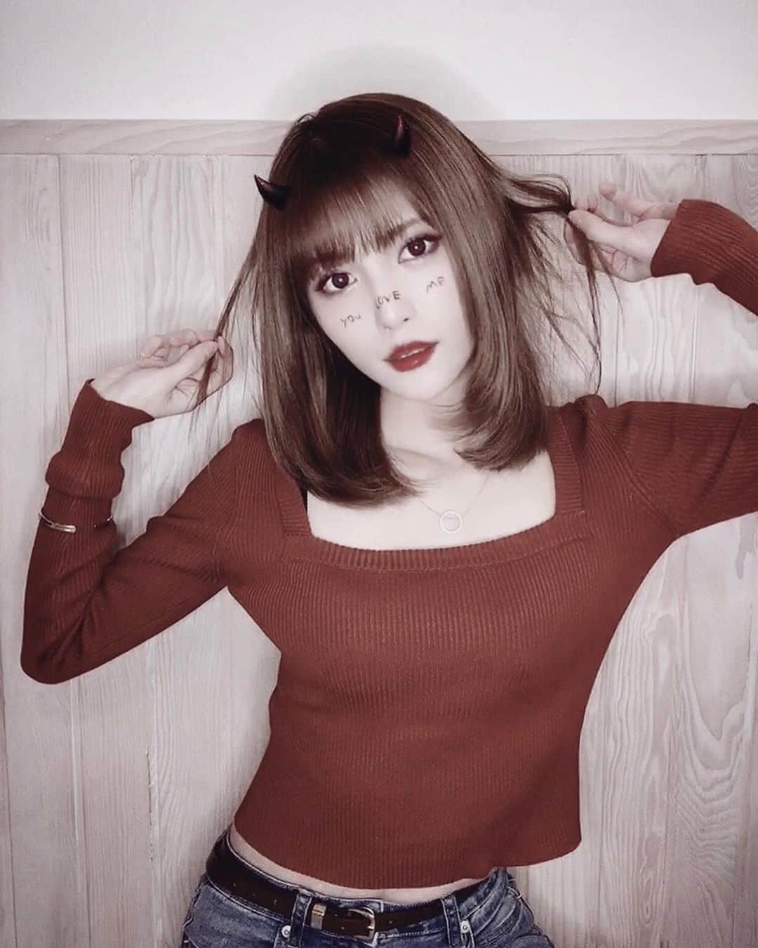 美沙玲奈のインスタグラム：「♡🎃♡😘♡😈♡  #ハッピーハロウィン #happy #halloween #you #love #me #💋」