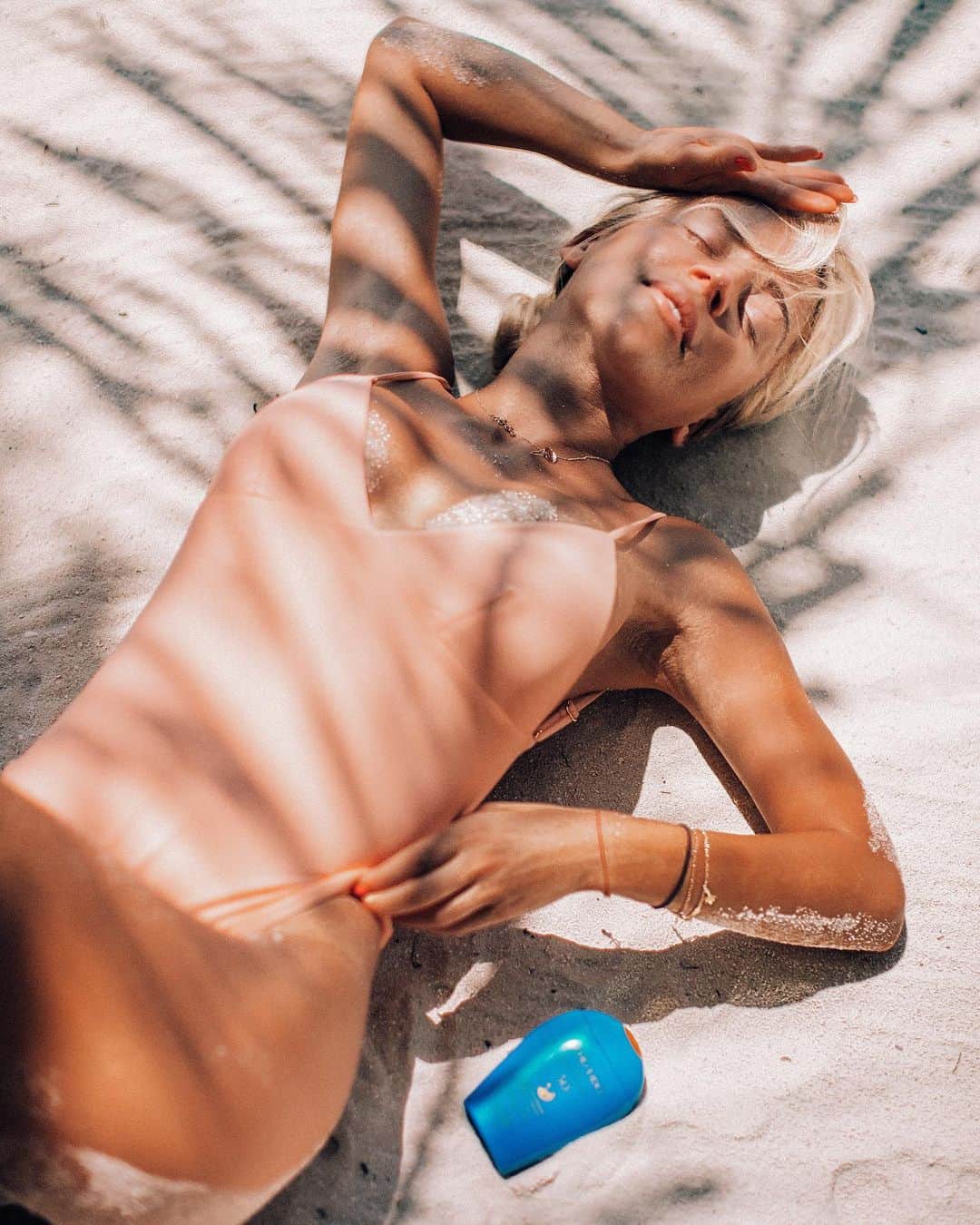 アギーさんのインスタグラム写真 - (アギーInstagram)「Sun’s out, sunscreen’s out! @shiseido Sun Lotion keeping me safe in Mexico🇲🇽 . ::::: The WetForce HeatForce technologies make the sunscreen work better and harder when exposed to water, perspiration, heat, and sunlight! ::::: More in my stories #shiseido @sephora #ad #shiseidoskincare」10月31日 1時34分 - aggie