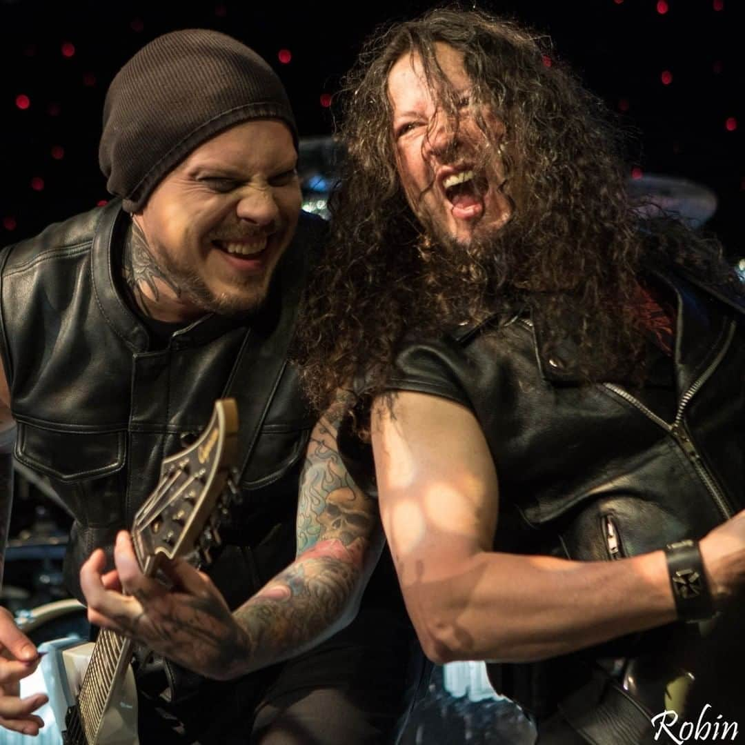 Queensrycheさんのインスタグラム写真 - (QueensrycheInstagram)「#fbf - Parker and Michael on the Monsters Of Rock Cruise in 2018 (photo credit Robin Brewer) #queensryche #morc2018 #parkerlundgren #michaelwilton #guitarists #guitarplayers #talentedmusicians #songwriters #bamfers #wemissourrychers」10月31日 1時50分 - queensrycheofficial