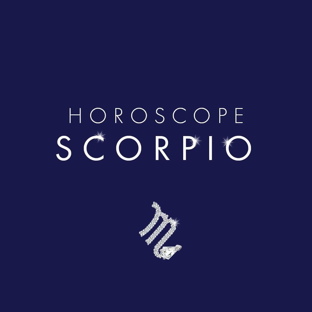 のインスタグラム：「Scorpios are: clever, sensual and mysterious. What do you think? #Swarovski125years」