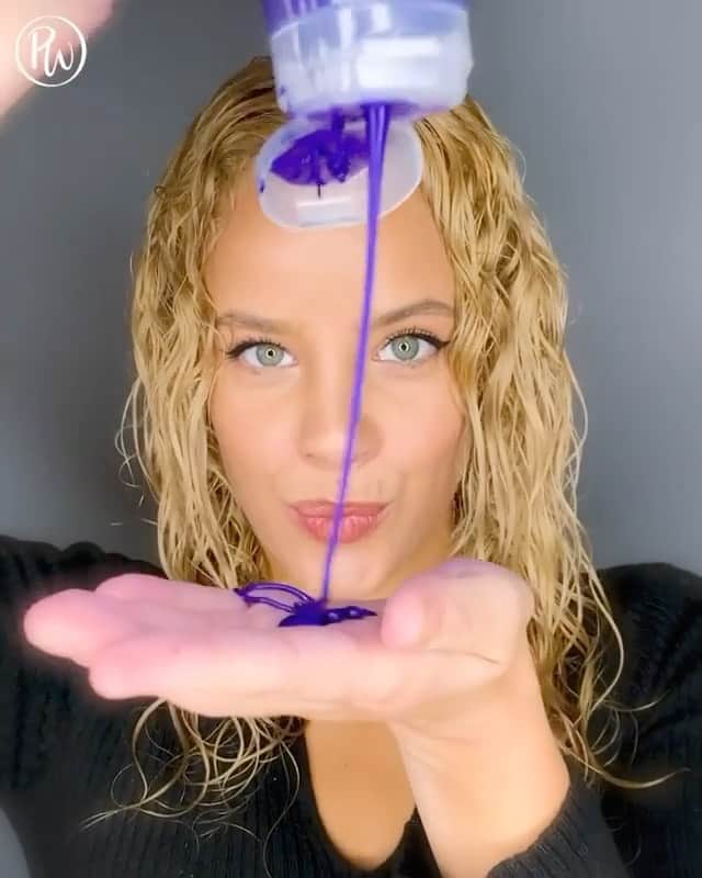 のインスタグラム：「Brassy hair on your wedding day? Not a chance. Prep for your big moment with two simple steps: @johnfriedaus Violet Crush for Blondes purple shampoo and conditioner. If you have medium or thick hair, use it at least four times for best results. Watch @style_dose in the video above to see exactly how it's done. Now, let’s talk about that dress. #ad」