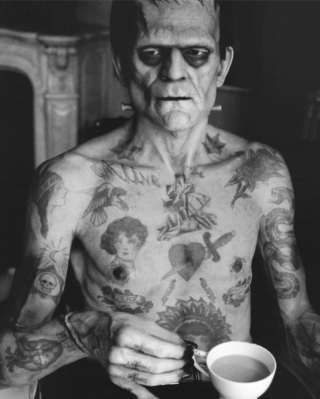 レナ・ヘディのインスタグラム：「@indiangiver  obsessed 😍」