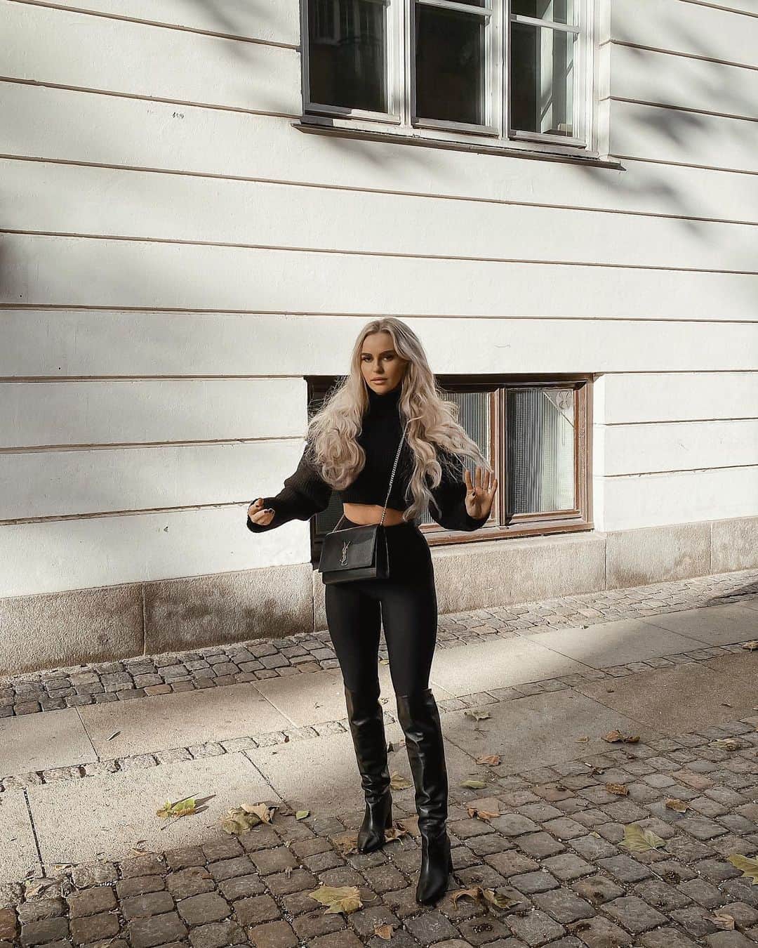 Anna Nyströmのインスタグラム：「🍂」
