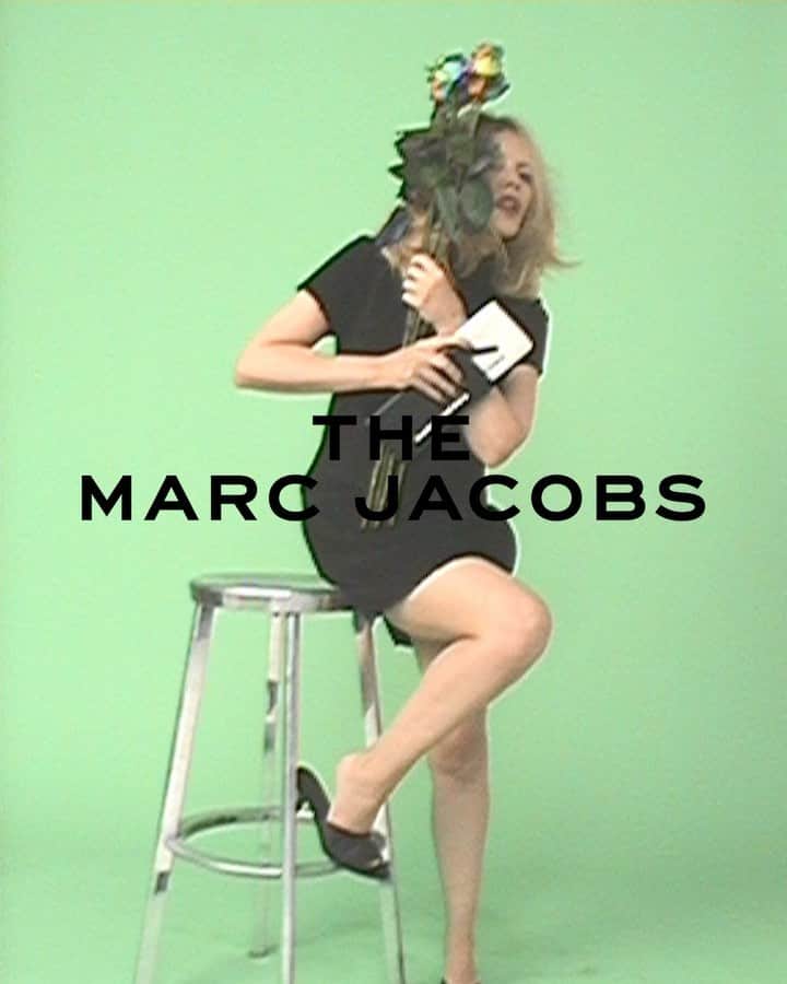 シャーナ・オズボーンのインスタグラム：「@kylieminogue 4 @marcjacobs thank you both for the best day! @themarcjacobs @lottavolkova @avanope @jsagum @mirandajoyce @cyndiaharvey @adamslee_ @ryanchappell @samuel.overs @establishmentny @staceerobert @360_pm adore you all 💃🏼 feat “say something” by @kylieminogue 😊」