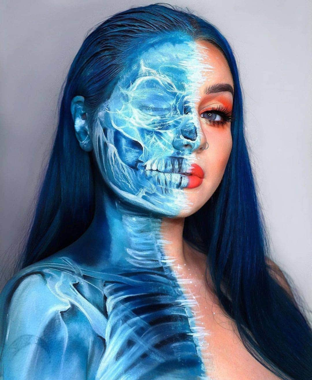 NYX Cosmeticsさんのインスタグラム写真 - (NYX CosmeticsInstagram)「X-ray vision 💀 @sarinanexie has us mesmerized with this intricate #skullmakeup 🖤 She uses our Epic Ink Liner + Born To Glow! Naturally Radiant Foundation to create this deadly #MOTD 🔹 Inspo: @lithunium.snow • #nyxcosmetics #nyxprofessionalmakeup #crueltyfreebeauty」10月27日 8時59分 - nyxcosmetics