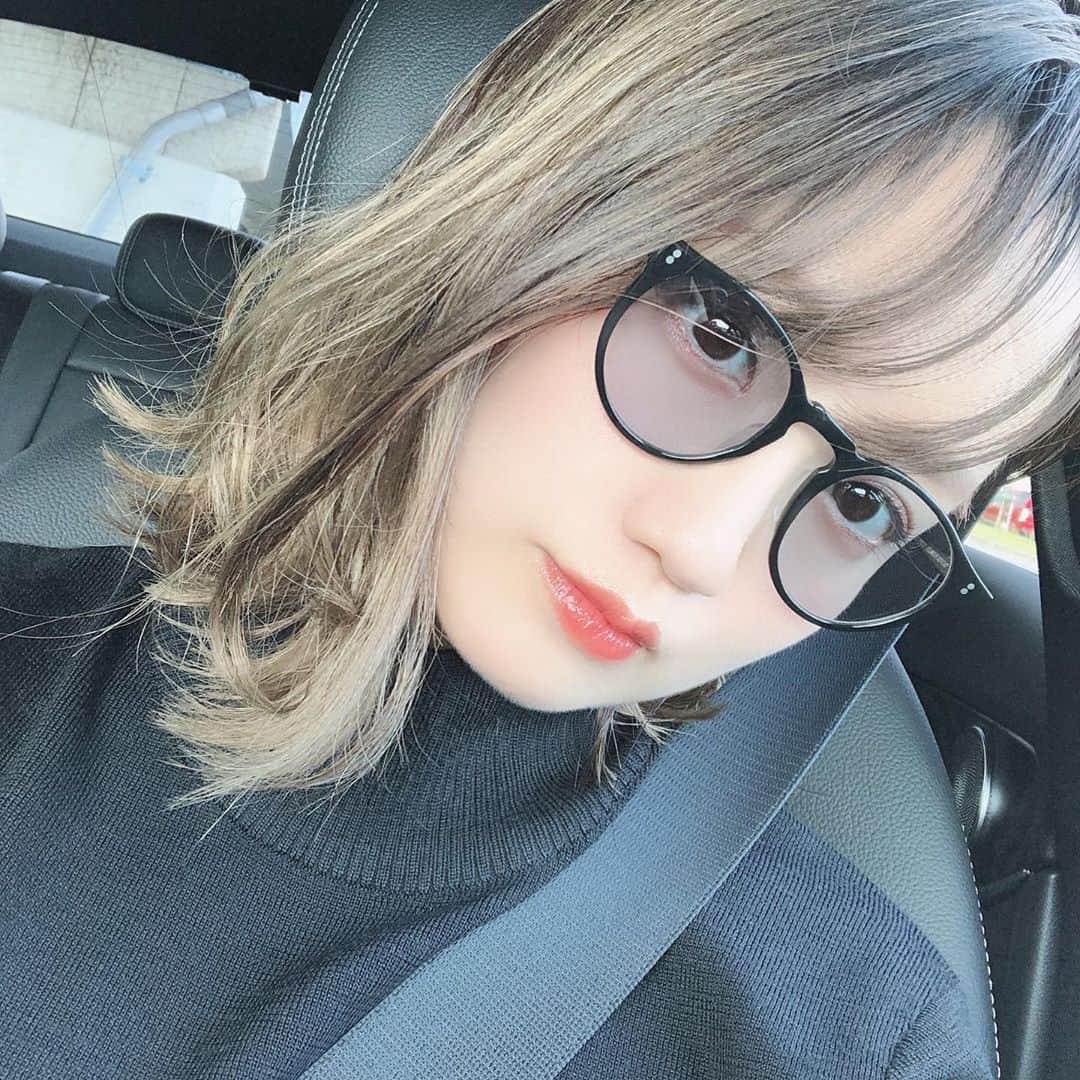 麻生夏子さんのインスタグラム写真 - (麻生夏子Instagram)「しばらくは髪伸ばそうかなあと思ってます😚  #selfie」10月27日 9時24分 - natsukoaso0806