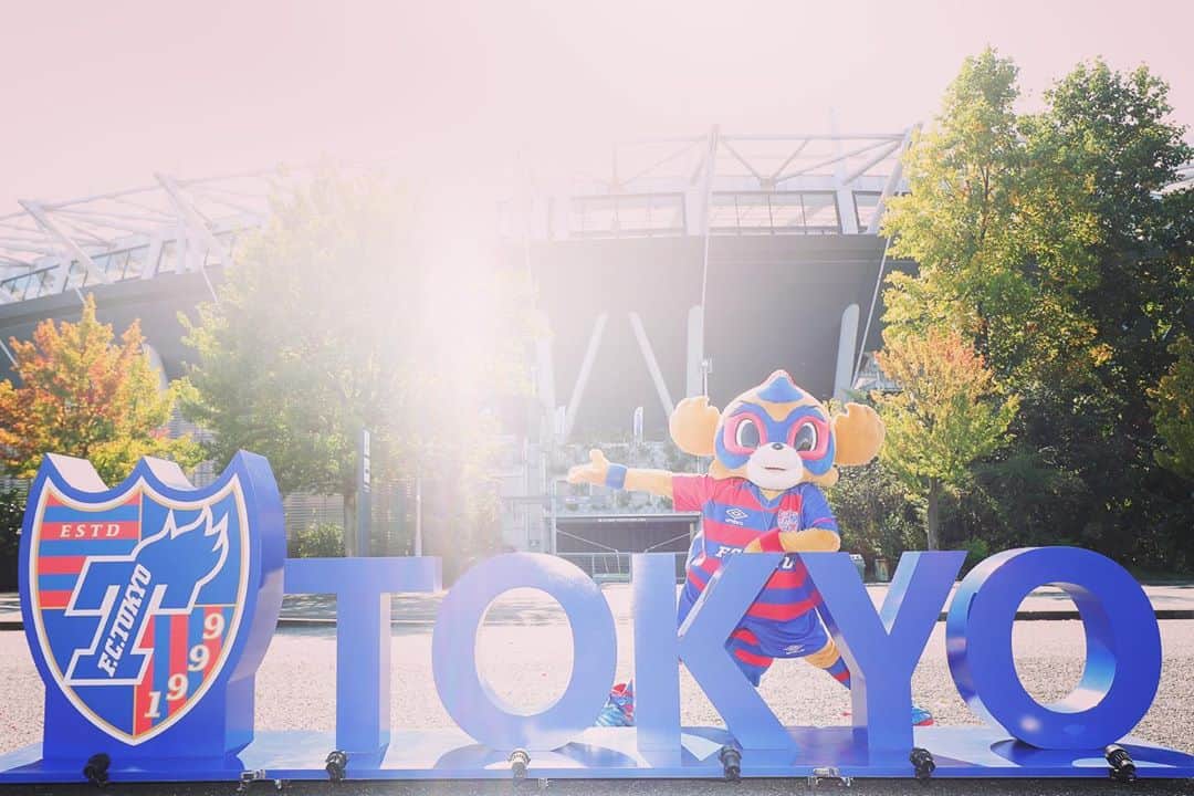 FC東京オフィシャルグッズさんのインスタグラム写真 - (FC東京オフィシャルグッズInstagram)「🔵🔴 少しずつスタジアムに戻ってきている日常。 引き続きよろしくお願いいたします。 横浜F・マリノスのサポーターのみなさま、ありがとうございました。 @fctokyoofficial  #FC東京 #fctokyo #tokyo」10月27日 9時25分 - fctokyoofficial