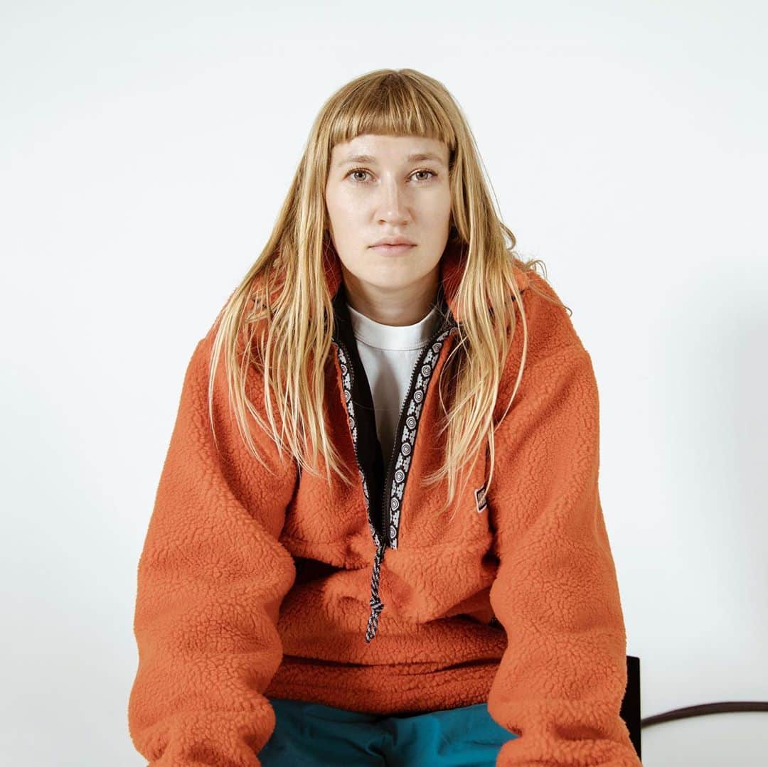 サキャスティックのインスタグラム：「@insomniacltd FALL 2020   Foothills Limited Pullover Orange High pile fleece sherpa pullover anorak style, half zip detail, front zipper pockets, custom jacquard taping detail along front zipper and front pockets, cord and toggle closure at bottom, logo patch detail at chest.  Freebasin Pant Jade 2000mm waterproof nylon fabric shell, water resistant nylon lining, side leg zipper vents, zip closure back pocket, embroidered logo detail, reflective piping detail, elastic cord and toggle bottom leg closure, elastic waist with logo drawcords」