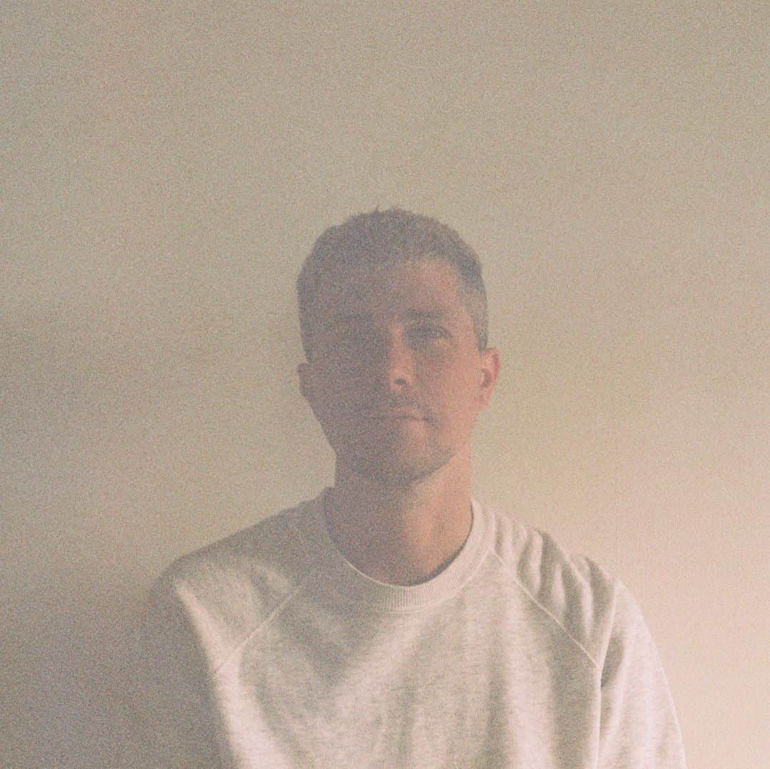 ル・ユースのインスタグラム：「New music on my label from brooklyn based electronic virtuoso @thisischildof. This is undoubtedly some of the best music we’ve released on @prgrssnrecords. Gonna let the music do the talking. Swipe for preview. Link in bio.   Welcome back to the label @thisischildof 🔮」