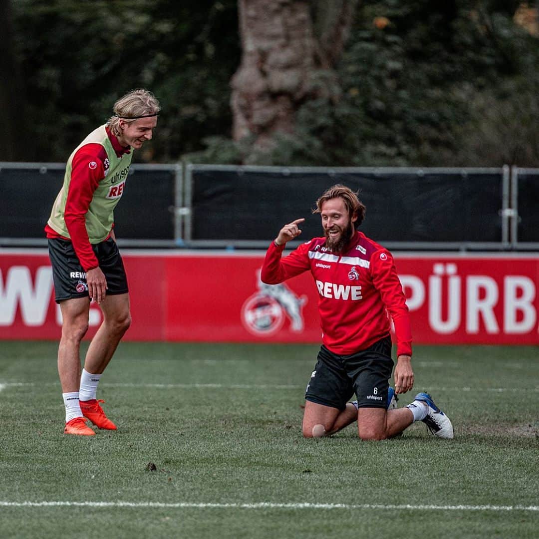 マルコ・ヘーガーのインスタグラム：「Penalty or not🧐? @jorgemere_m4 @sebbornauw  #training #comeback #penalty #hardwork #blessed #positivevibes #proud #believe #team #together #effzeh #cologne #köln #mh6 #liebedeinestadt」