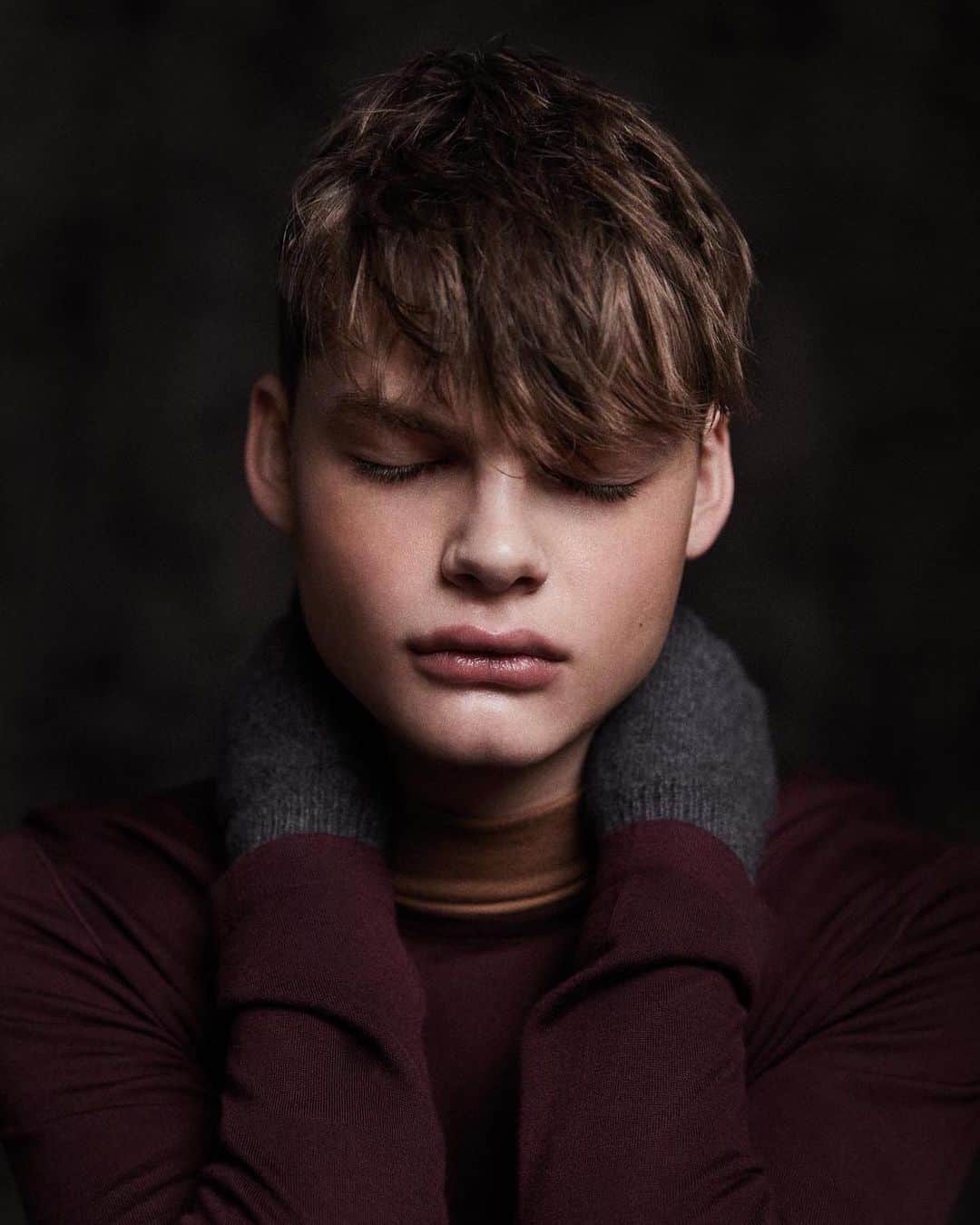 ウォントのインスタグラム：「Reconnect to the self. @eliotgillings_ in our campaign from Autumn Winter 2019.  #wantlesessentiels #worldofwant」