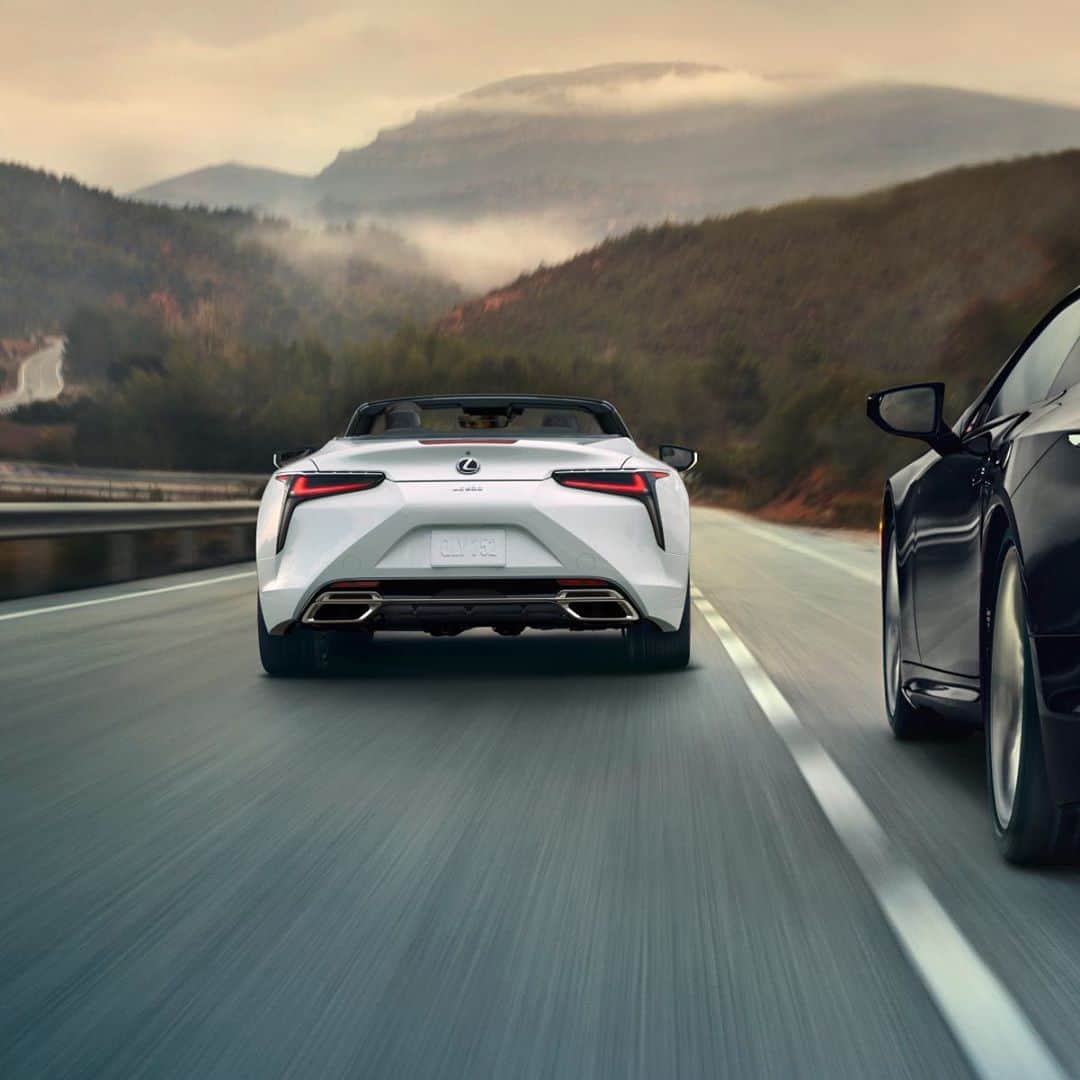 Lexus USAのインスタグラム：「A #LexusLC high-performance haiku: Projects real quickness.  “That exhaust note is so sweet!” Vroom, we’re out of here. #LexusLCC #LexusLC  Feeling creative? Send us your best haiku based on the image.」