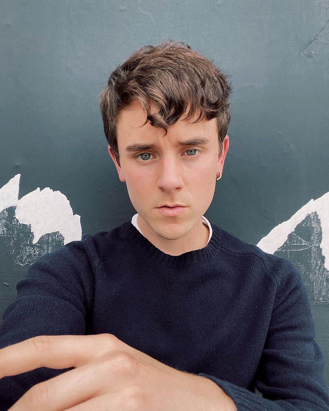 YouTubeさんのインスタグラム写真 - (YouTubeInstagram)「🌈 Have a question for @connorfranta? He’s holding a You&A and chatting about #RespectEverywhere, a @GLSEN celebration of LGBTQ+ student advocates. Head to our story to ask Connor some questions. ⤴️」10月27日 4時09分 - youtube