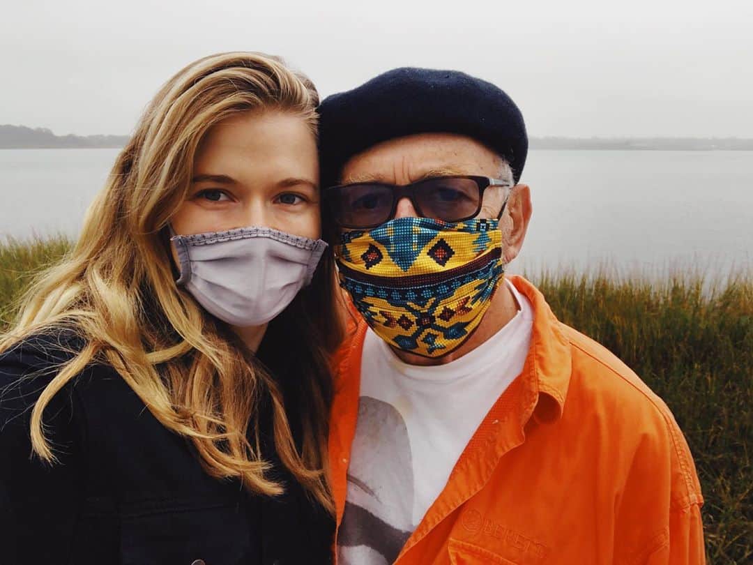 Victoria Leeのインスタグラム：「A foggy day in Southhampton 📸🧡 @arthurelgort @e_covintree」