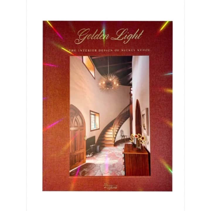 ジーン・トリプルホーンのインスタグラム：「Congratulations to the most magical and talented  @amymkehoe and @toddnickey of @nickeykehoe on the release of their new book, GOLDEN LIGHT ✨Every page is filled with their hearts, their souls and extraordinary interior design✨Wowzah✨」