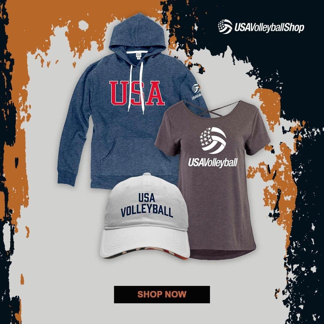 USA Volleyballさんのインスタグラム写真 - (USA VolleyballInstagram)「Treat yourself to some scary good gear in the USA Volleyball shop! 👻  Click our bio 🔗 to stock up and show your USAV spirit!」10月27日 7時02分 - usavolleyball