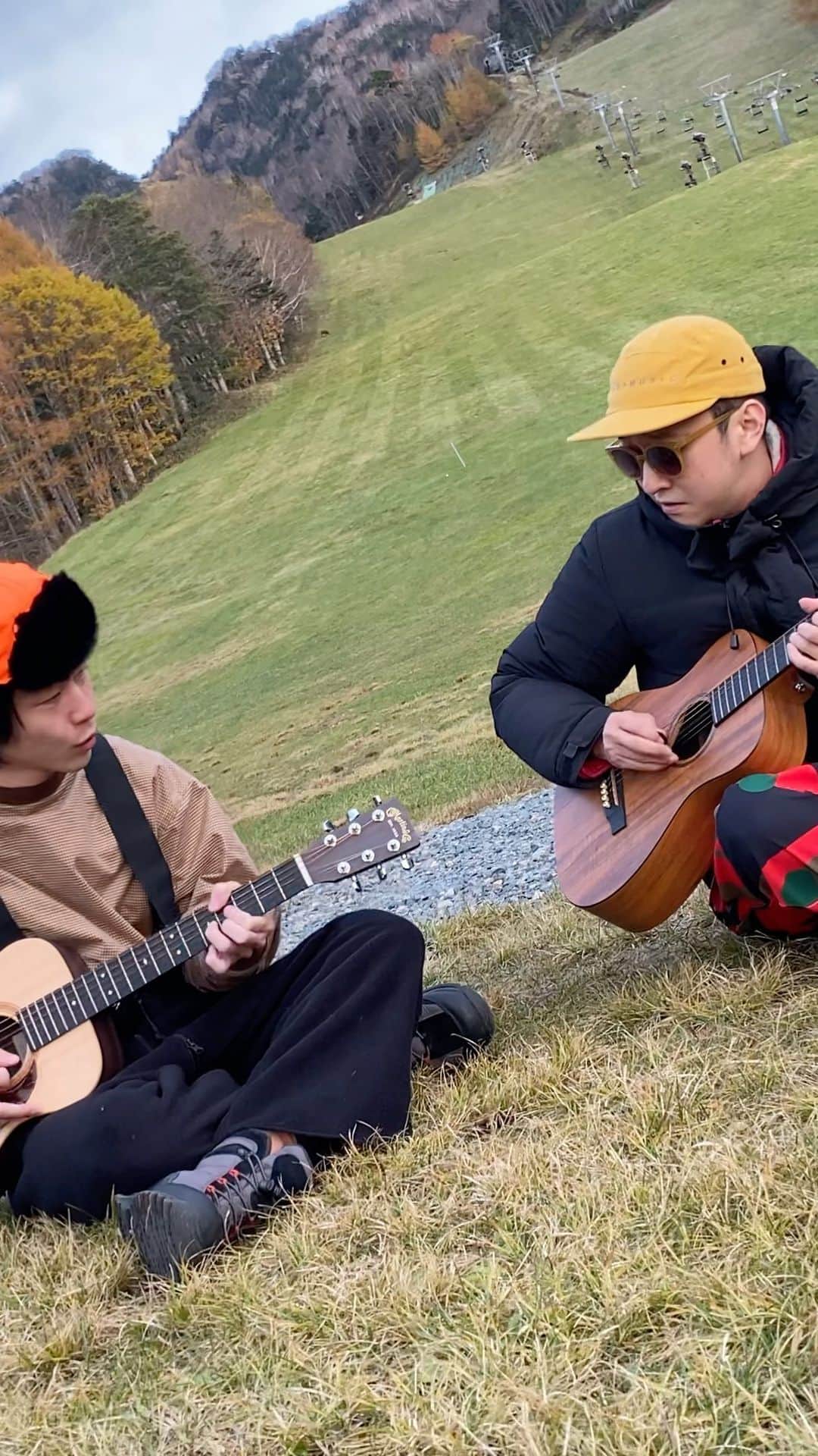 小野武正のインスタグラム：「#わしつなぎ　本日は自然の中で、、、、🥺  なんでだよ！」