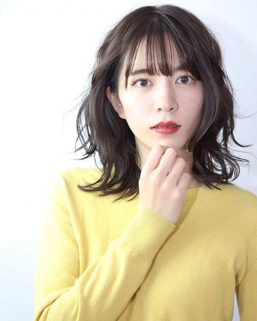 野口真由さんのインスタグラム写真 - (野口真由Instagram)「こんばんは⭐️  先日美容師さんにカラーと可愛くアレンジしていただきました😳😳💗💗  普段しない感じなんだけどどうかな？！ 新鮮だったしとっても楽しかったな〜💭  それでは本日もお時間ある際に投票よろしくお願い致します🙇‍♀️🙇‍♀️🙇‍♀️  #ミスコン #國學院大學  #ミス國學院 #サロモ #サロンモデル  #サロモ募集中  #サロモ撮影  #秋カラー #ポートレート」10月27日 18時08分 - ngc_mayu