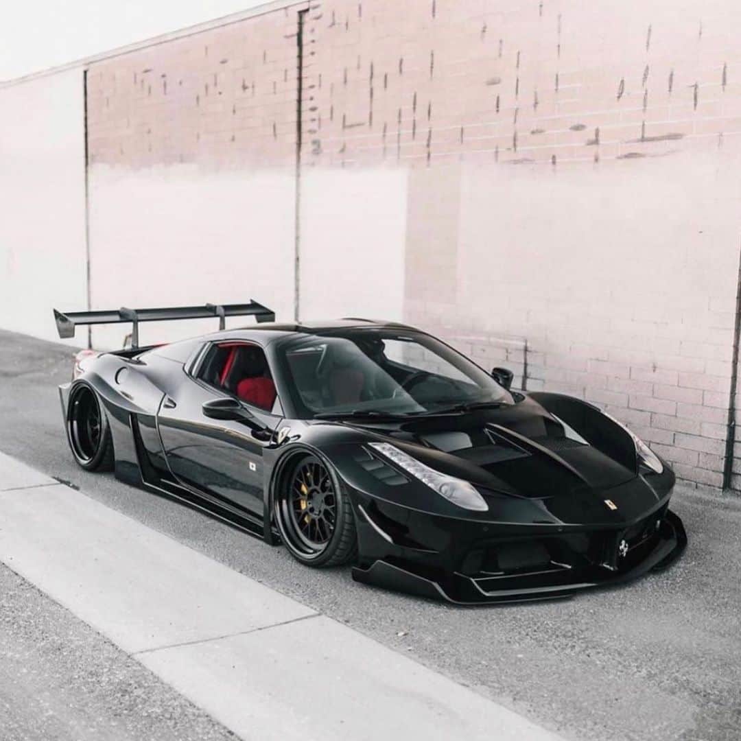 のインスタグラム：「LIBERTY WALK 　　LBWK LB★silhouette works ferrari  458 gtb 😊  @ferrari @libertywalkkato #ferrari#ferrari458#libertywalk#libertywalkkato#lbworks#bride#fiexhaust #airrexsuspension #ltmw#libertywalkeu#supercar#スーパーカー#フェラーリ #フェラーリ458 #widebody#madmike#lbwk#lbnation#tokyoautosalon#semashow#essenmotorshow#eu#usa#japan」