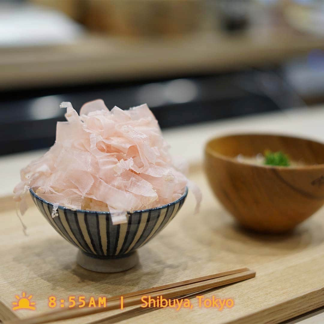 HereNowさんのインスタグラム写真 - (HereNowInstagram)「Shibuya’s best breakfast: A diner specialized in “skipjack”  📍：Katsuo Syokudo（Tokyo）  "It’s quite rare to find a place where you can settle down and enjoy your meal in busy Shibuya, and this is definitely one of them. From April 2020, “Katsuo Syokudo” will open in the evening too, letting you enjoy some drinks with Katsuo’s a la carte menu." HereNow editor  #herenow #herenowtokyo #likeforfollow #like4likes #likelike #instapassport #tokyo #exploretokyo #instajapan #japantour #explorejapan #東京 #東京旅行 #도쿄 #도쿄여행 #일본여행 #日本旅遊 #東京自由行  #breakfastideas #breakfast #foodporn #food #foodphotography #foodstagram #foodie #healthylifestyle #morning #morningvibes」10月27日 10時24分 - herenowcity