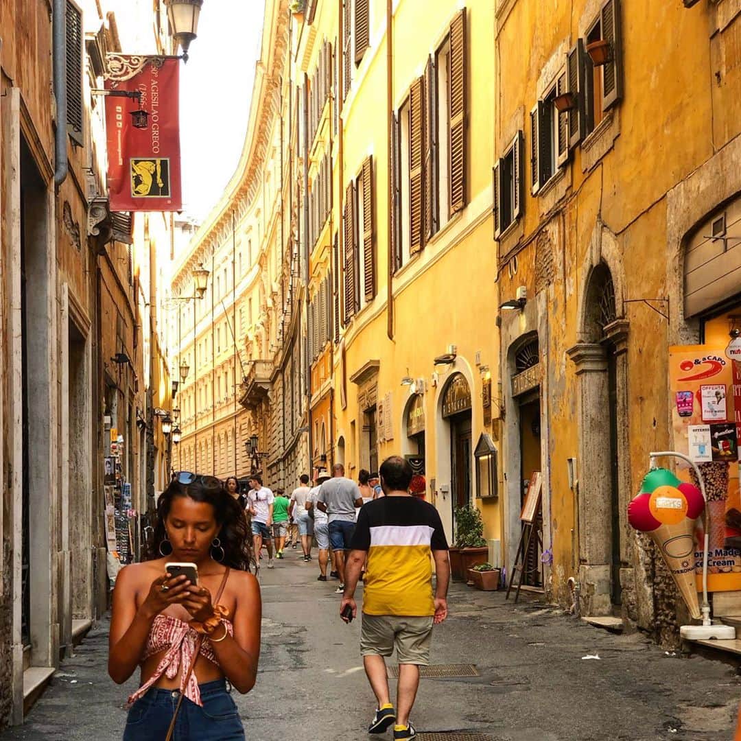 LAUNCHさんのインスタグラム写真 - (LAUNCHInstagram)「素敵なフリーマーケットをローマに発見﻿ そのついでにローマを観光する。﻿ ﻿ とても美しく飯も美味い。」10月27日 11時15分 - gent_kanazawa
