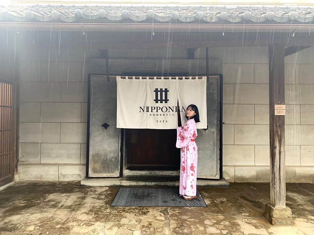 DJ mariennuのインスタグラム：「@nipponia_sawara  千葉の小江戸へ小旅行に行ってまいりました👣 本当に素敵なお宿で最高でした🤍なんと部屋の鍵は南京錠なんですよ♪ きっとまた来ます☺️ with @kaaao0310 #hotel #古民家ホテル #小江戸 #nipponiasawara #japan」