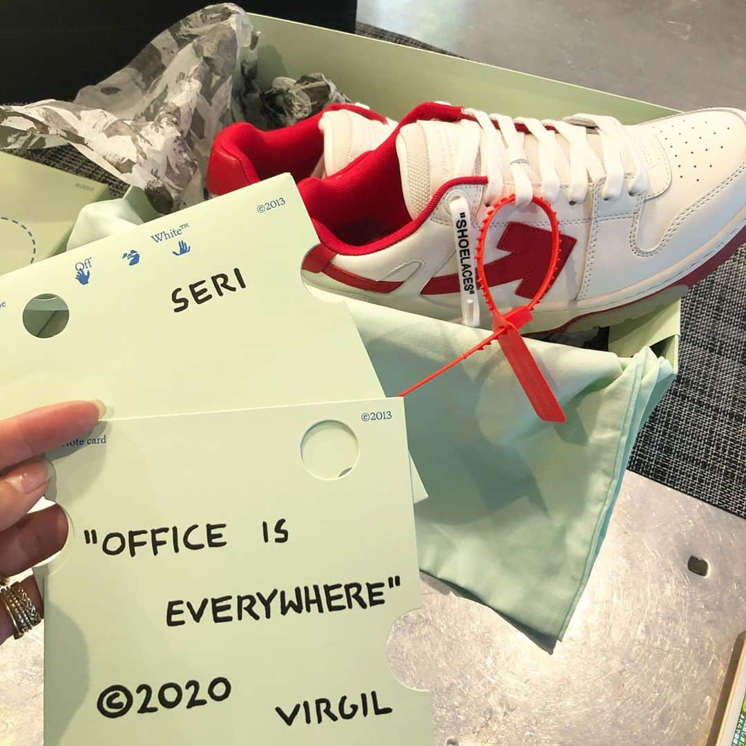 岩堀せりさんのインスタグラム写真 - (岩堀せりInstagram)「@virgilabloh 😳😵😱🙏え？virgilさん⁉️ 嬉しすぎ❤️」10月27日 12時37分 - iwahoriseri