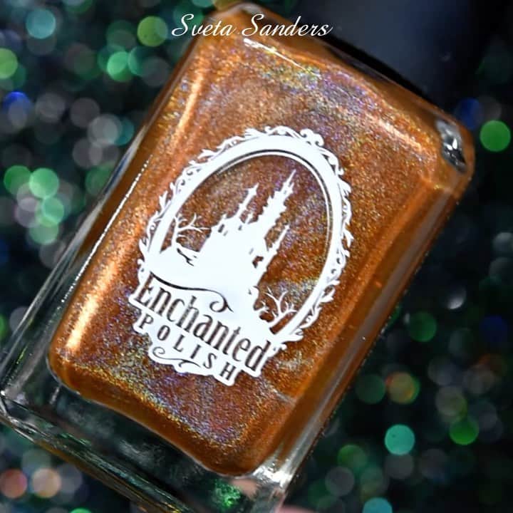 Sveta Sandersのインスタグラム：「#EnchantedPolish Pumpkin Town by @enchantedpolish 🧡🍂」