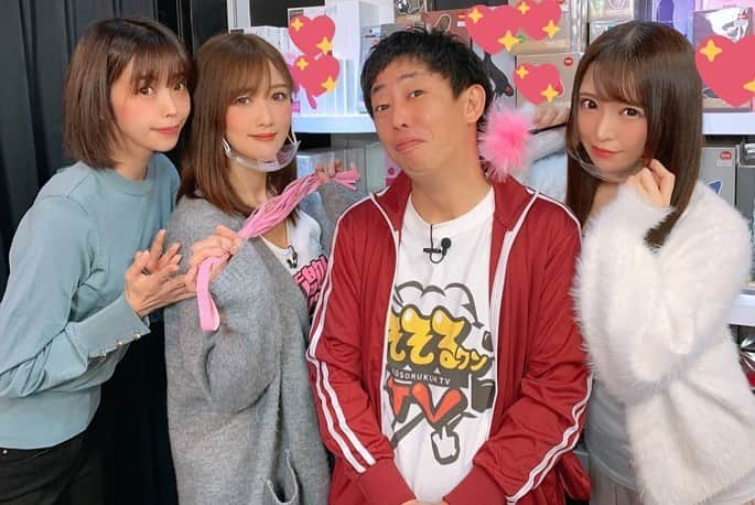 大槻ひびきさんのインスタグラム写真 - (大槻ひびきInstagram)「TSUTAYA TV 「そそるくんTV」の 収録をしてきました🥳 MCはさらば青春の光 森田さん、 私達はストロンガールズとして出演しています😊 放送楽しみにしててね！ #tsutaya #tsutayatv」10月27日 19時27分 - yanhibi0221