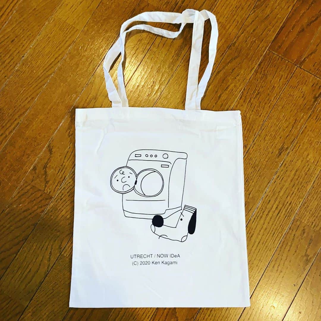 KEN KAGAMIさんのインスタグラム写真 - (KEN KAGAMIInstagram)「@utrecht_nowidea × kenkagami  new tote bag」10月27日 14時09分 - kenkagami