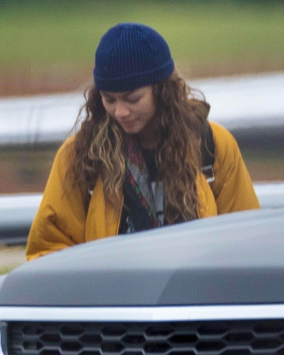 Just Jaredさんのインスタグラム写真 - (Just JaredInstagram)「@zendaya was spotted arriving in Atlanta on Monday ahead of filming for the upcoming “Spider-Man” movie! #Zendaya #SpiderMan Photos: Backgrid」10月27日 14時19分 - justjared