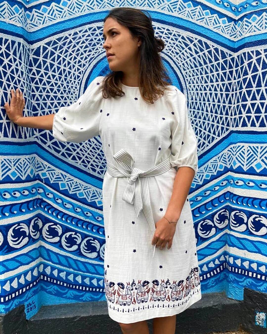 ミーガンパークのインスタグラム：「Beatriz wears the Selina Shift, part of our new Spring Summer collection. Find it in store as we re-open our Fitzroy boutique from 11am tomorrow! We can't wait to welcome you back! x」